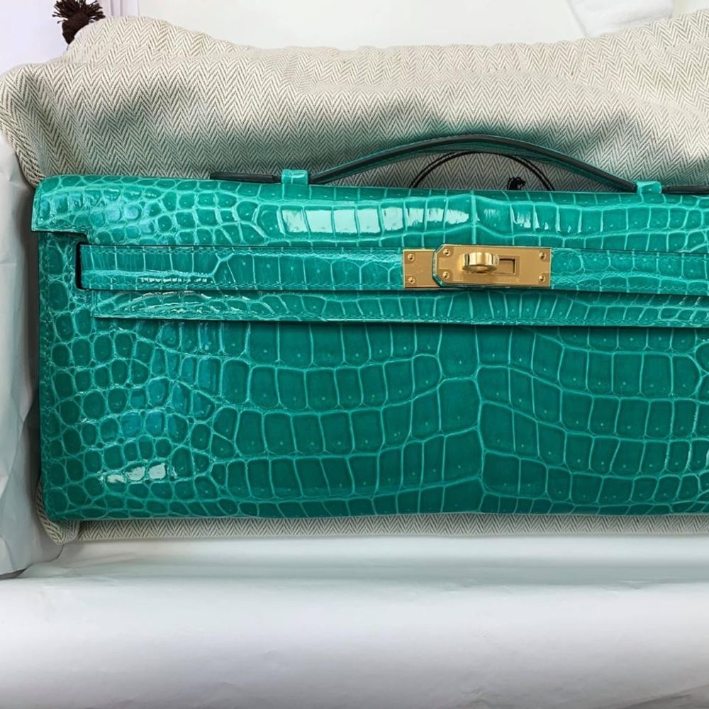 Hermès Kelly Cut Vert Jade Crocodile Porosus Lisse Gold Hardware